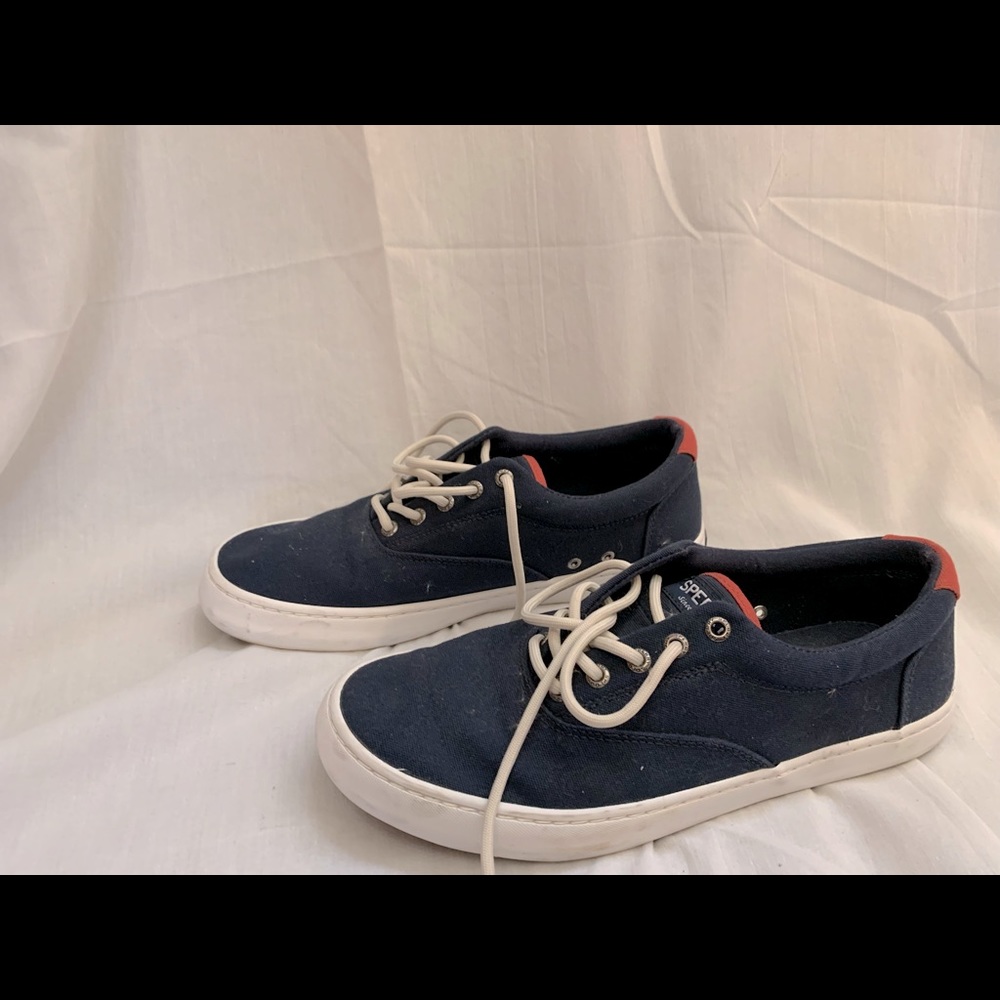Men’s Sperry boat shoes